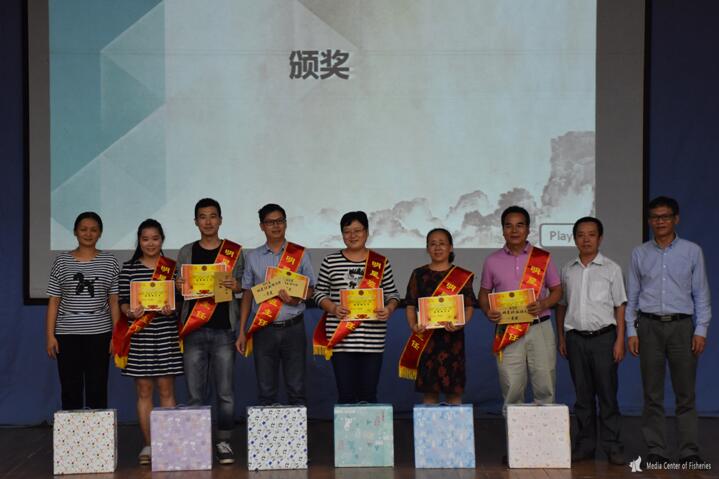 E:\广东海洋大学\水产传媒中心\明星班级表彰\4.jpg E:\广东海洋大学\水产传媒中心\明星班级表彰\4.jpg