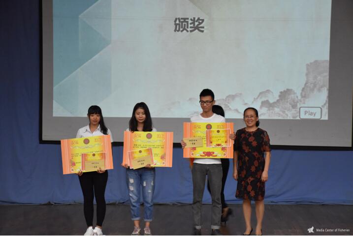E:\广东海洋大学\水产传媒中心\明星班级表彰\3.jpg E:\广东海洋大学\水产传媒中心\明星班级表彰\3.jpg